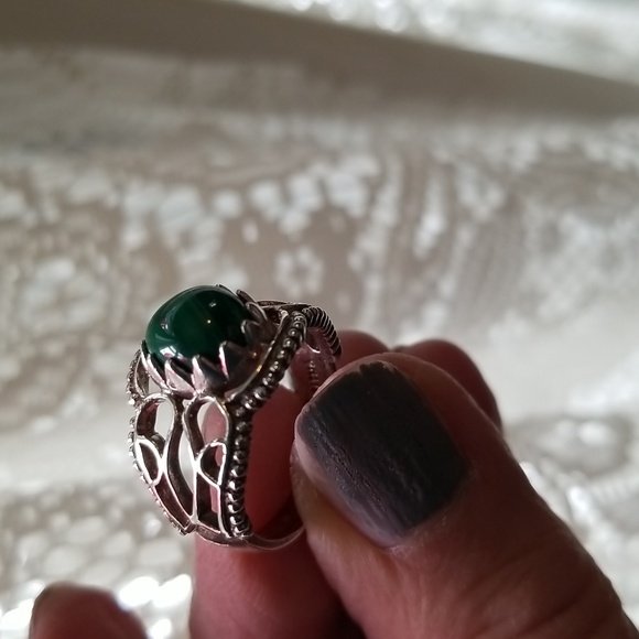 2 Sterling Rings - Picture 4 of 12